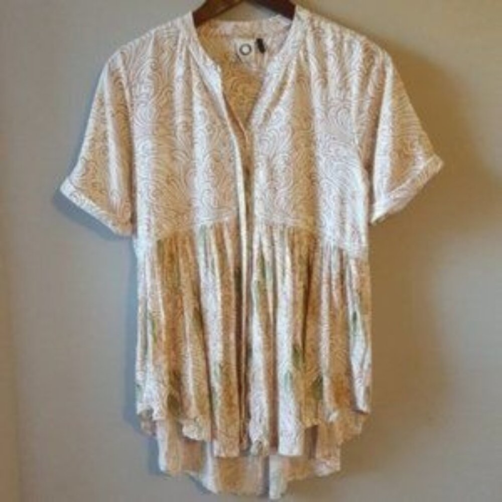 Anthropologie Printed Top by Akemi + Kin